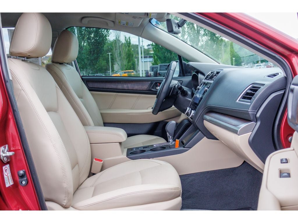 Used 2019 Subaru Outback 2.5i Limited AWD/4WD image 11