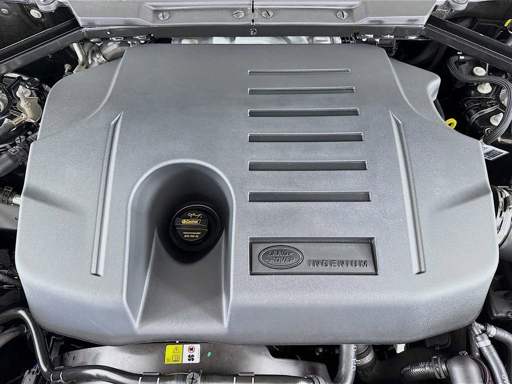 Used 2025 Land Rover Defender 110 X-Dynamic SE image 25