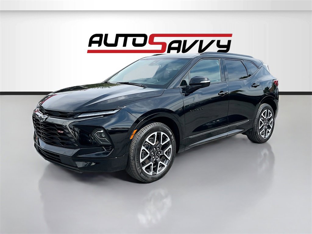 Used 2024 Chevrolet Blazer RS w/ Enhanced Convenience Package image 3