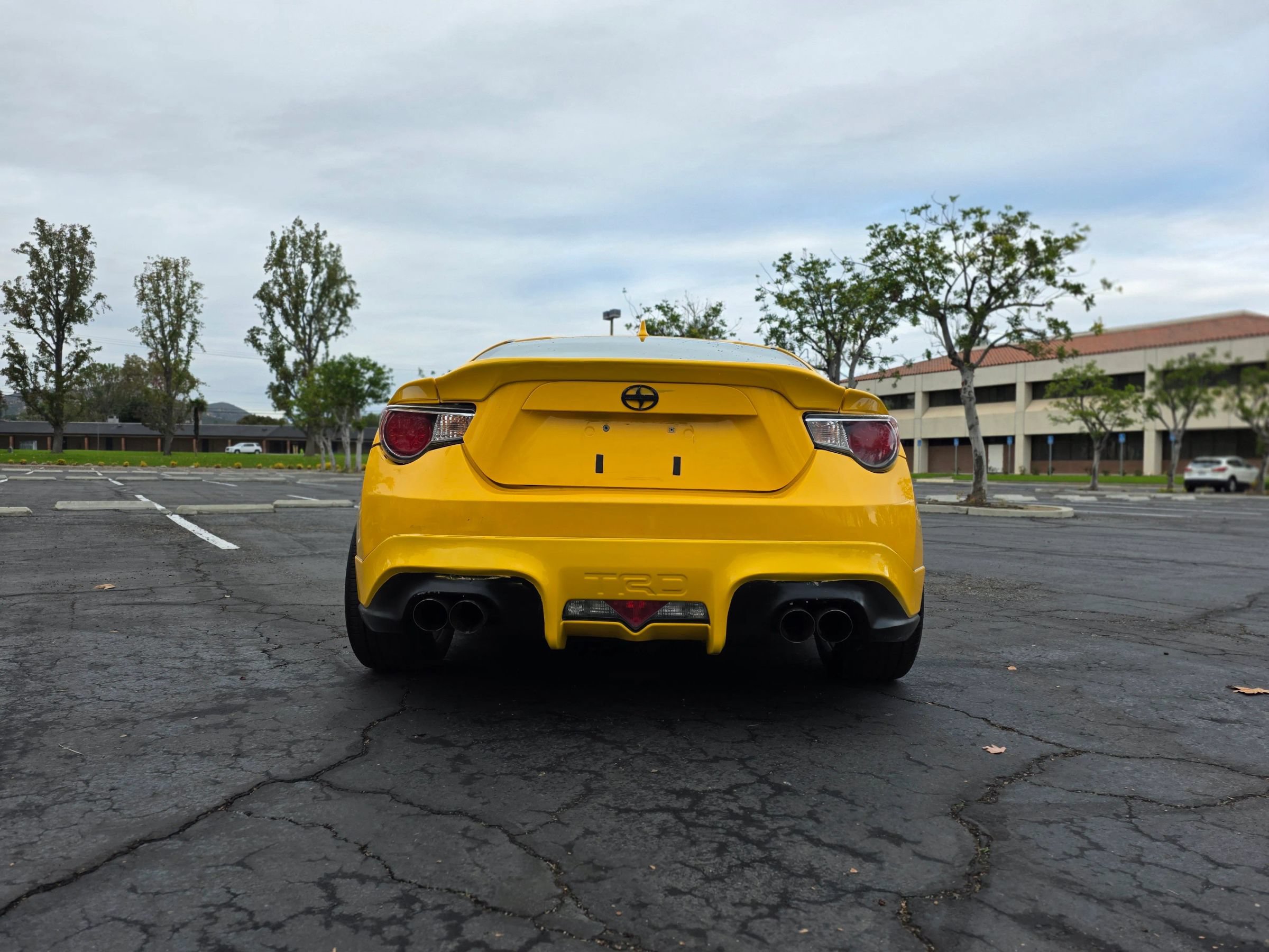 Used 2015 Scion FR-S Release Series 1.0 RWD image 5