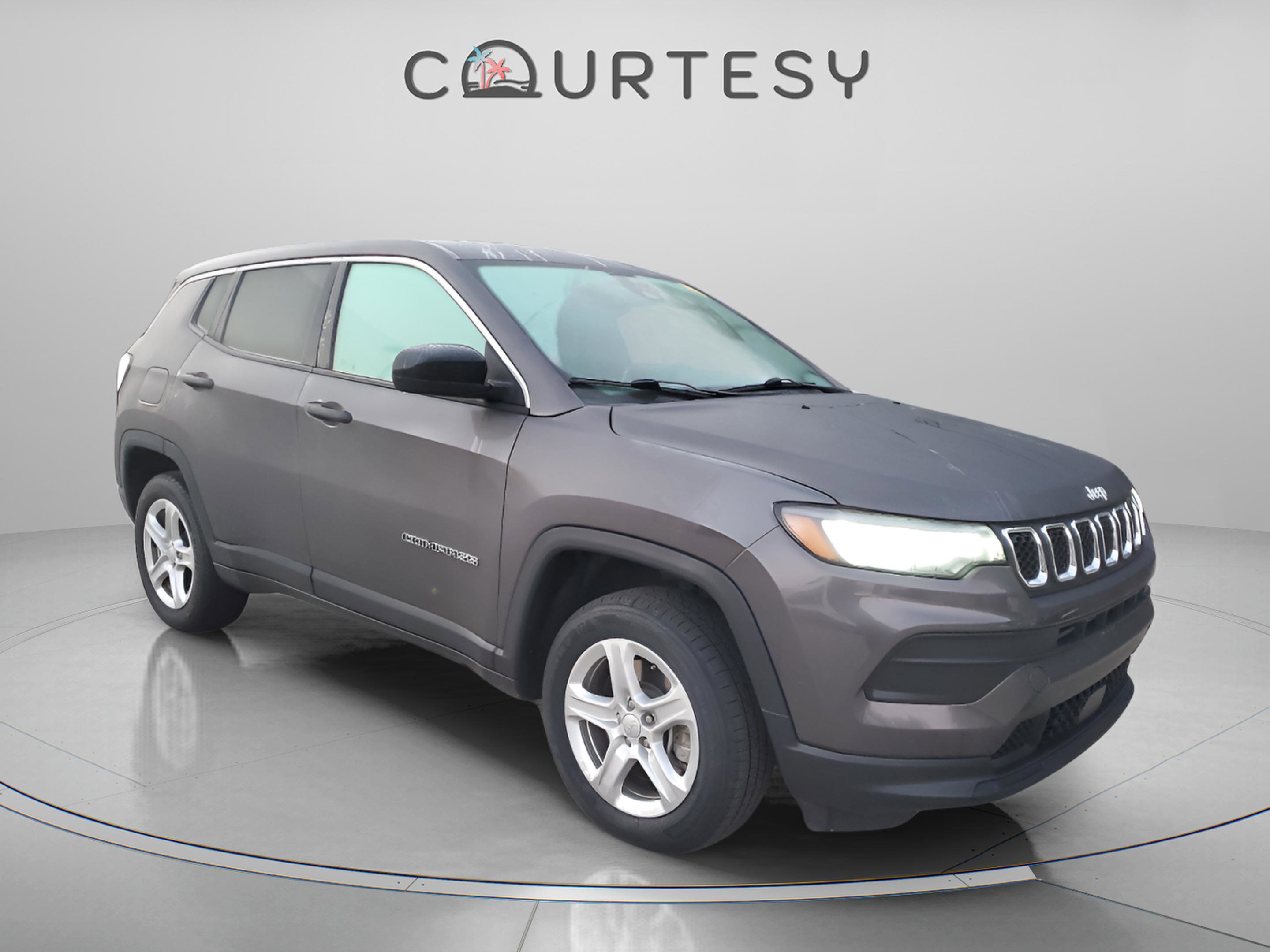 Certified 2024 Jeep Compass Sport image 4