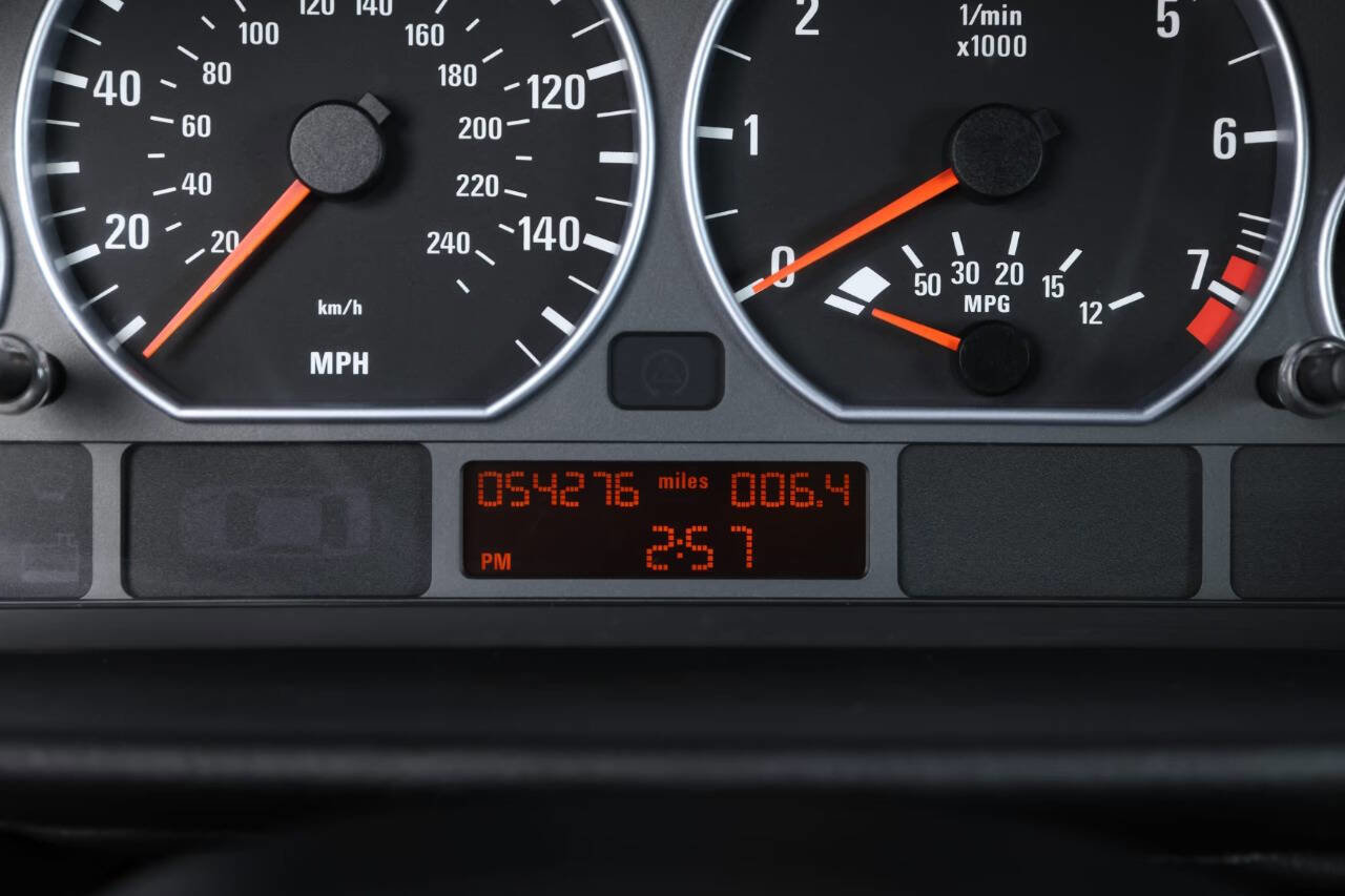 Used 2004 BMW 330Ci Coupe image 71