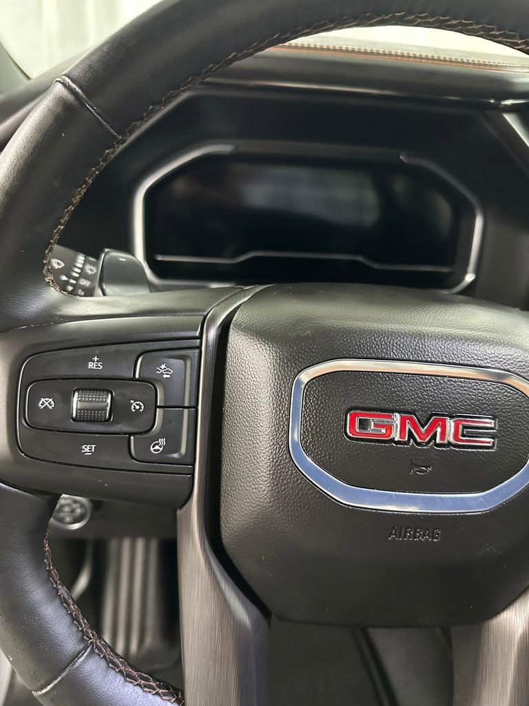 Used 2024 GMC Sierra 1500 AT4 w/ Technology Package image 18