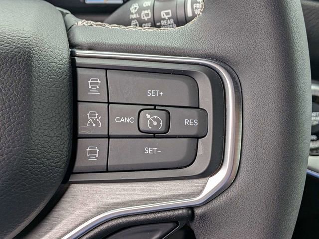 Used 2023 Jeep Wagoneer Series II RWD image 29