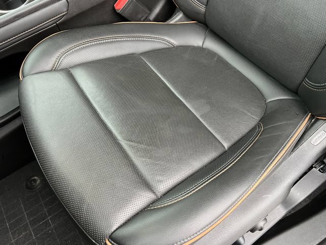 Used 2023 GMC Acadia AT4 w/ Technology Package AWD/4WD image 14