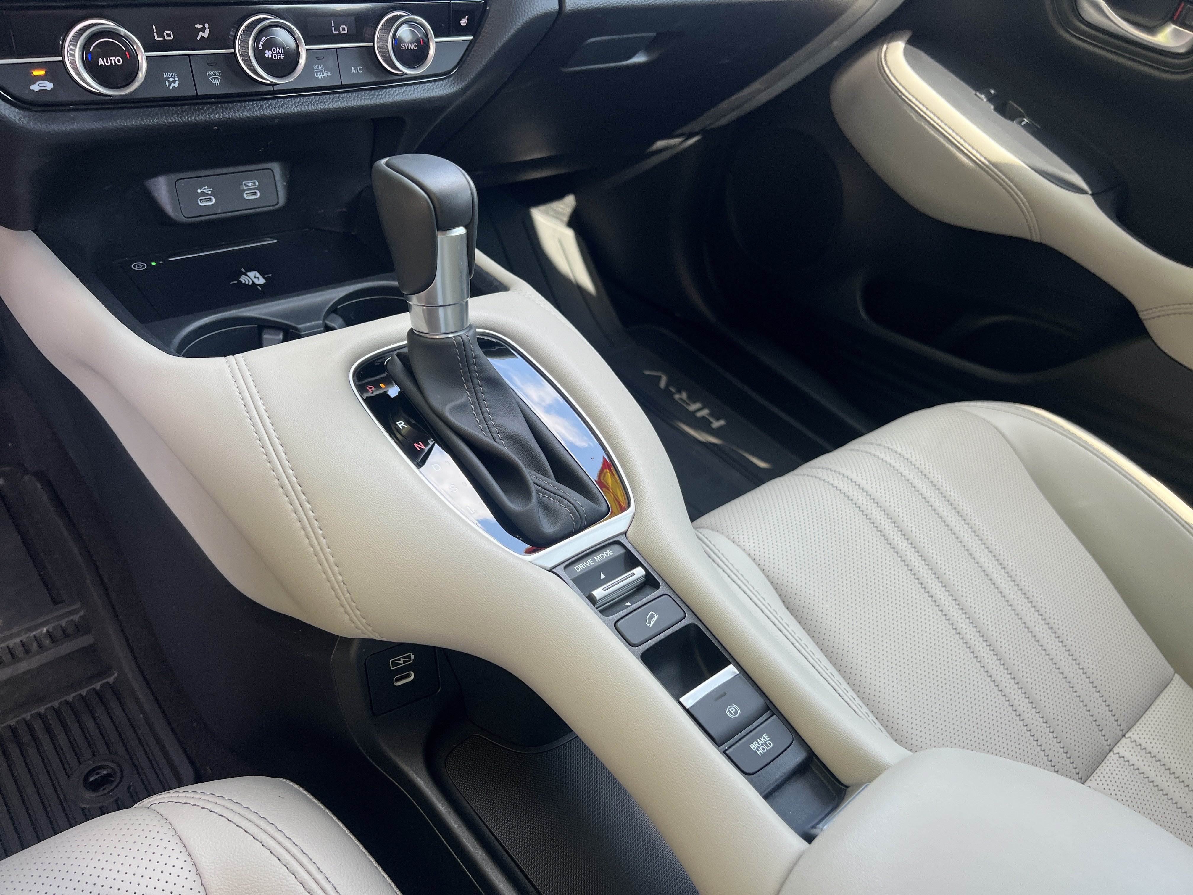 Used 2026 Honda HR-V EX-L image 31