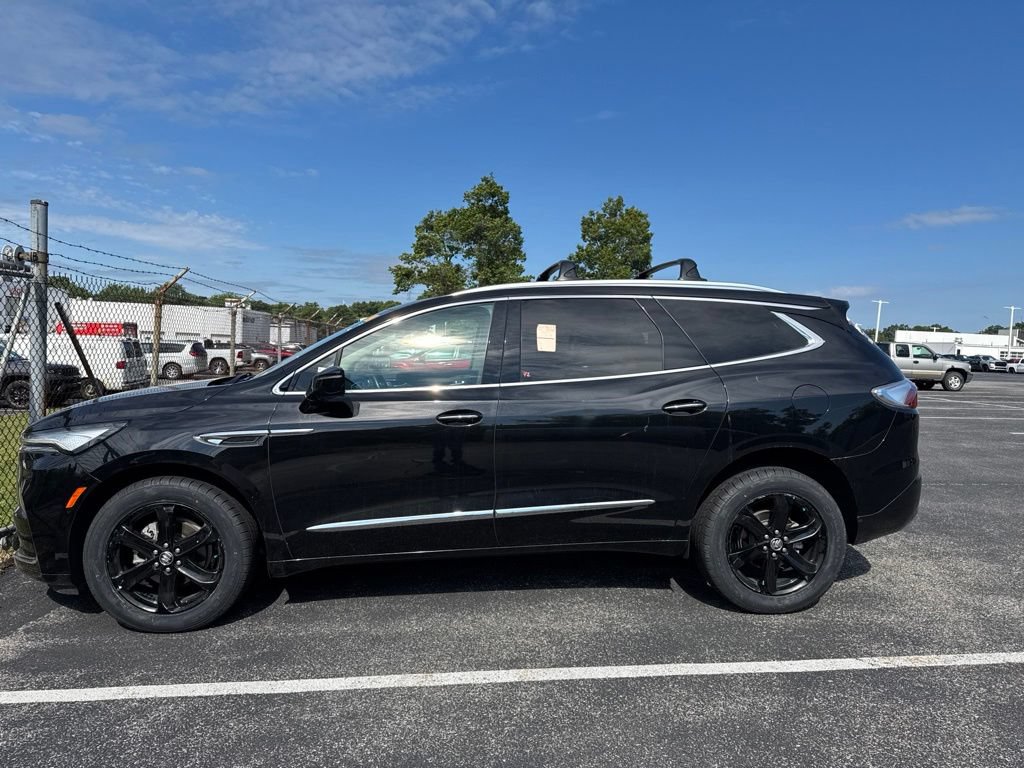Used 2024 Buick Enclave Essence w/ Experience Buick Package AWD/4WD image 2