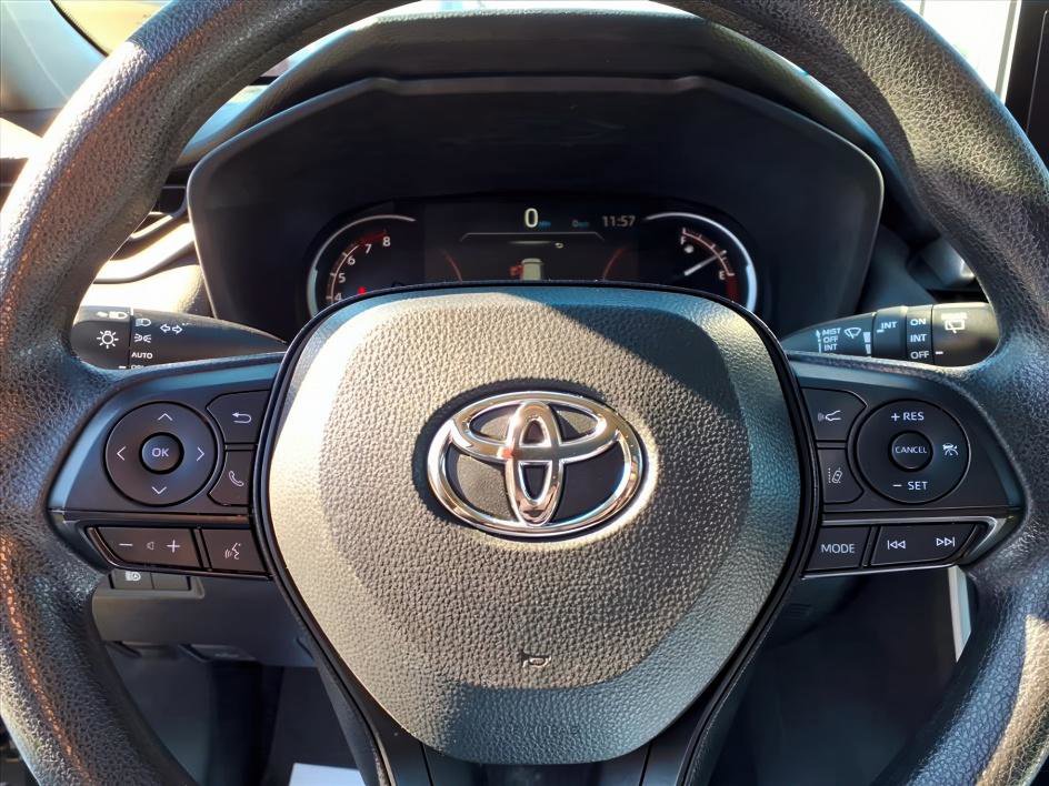 Certified 2024 Toyota RAV4 XLE image 21