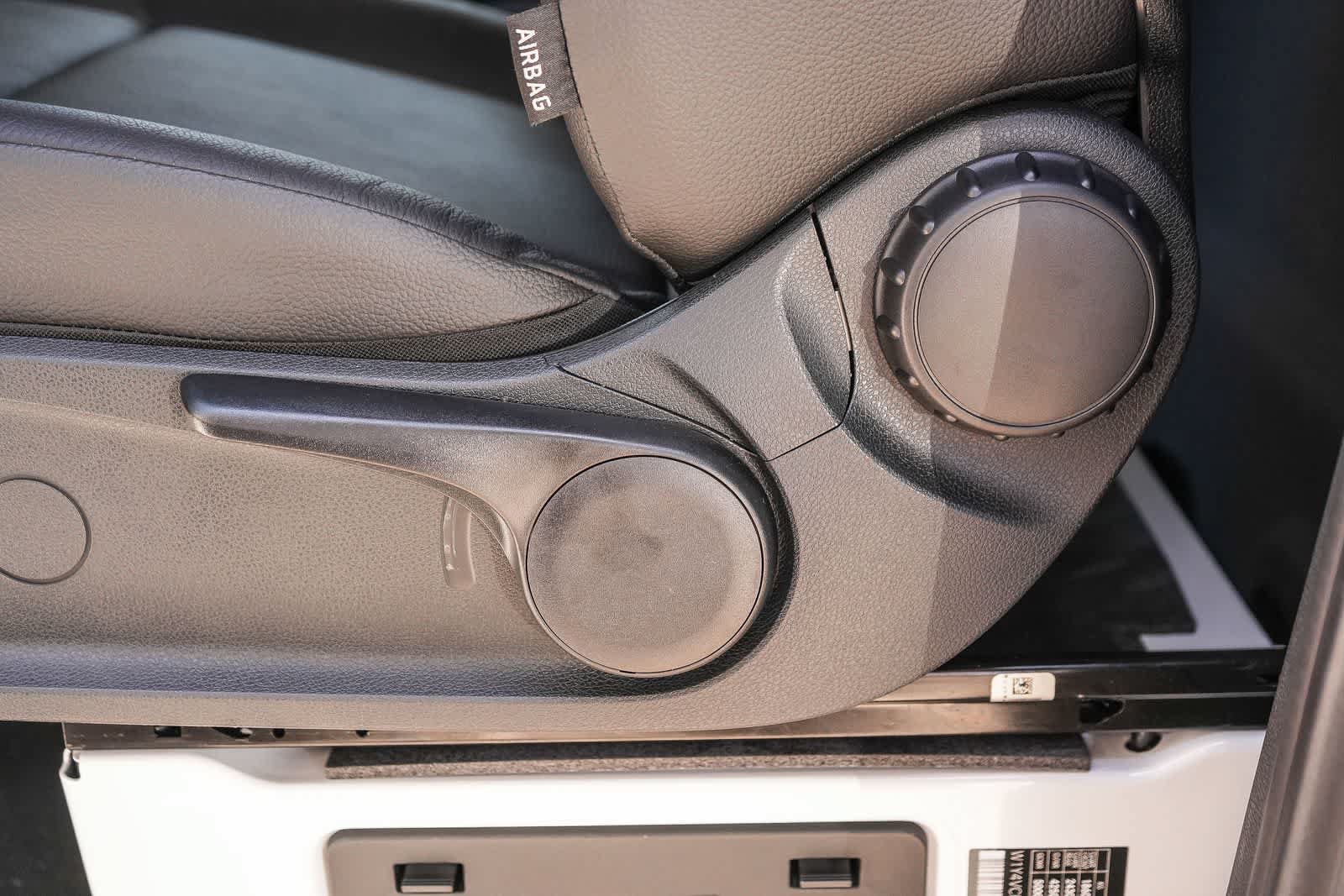 New 2025 Mercedes-Benz eSprinter 170 Cargo image 21