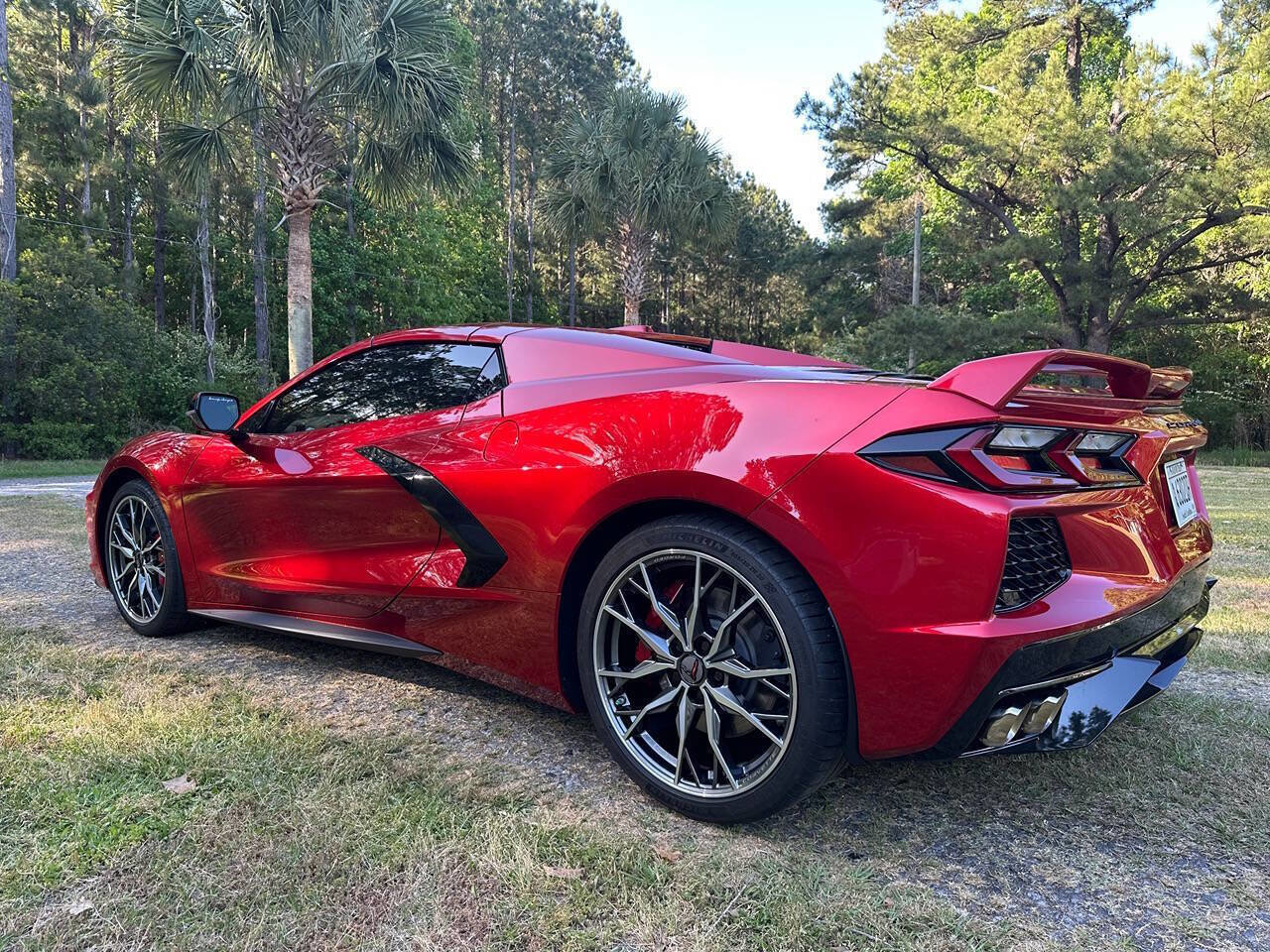 Used 2024 Chevrolet Corvette Stingray Premium Conv w/ Z51 Performance Package RWD image 8