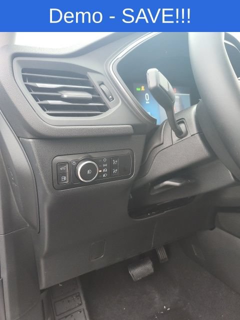 New 2026 Ford Escape SE FWD image 39