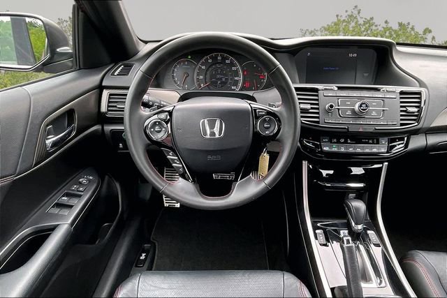 Used 2017 Honda Accord Sport Special Edition image 5