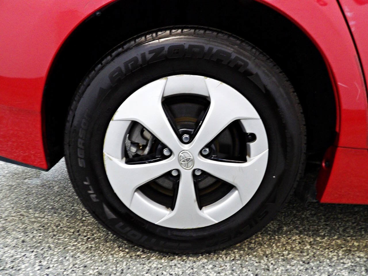 Used 2013 Toyota Prius Four FWD image 19