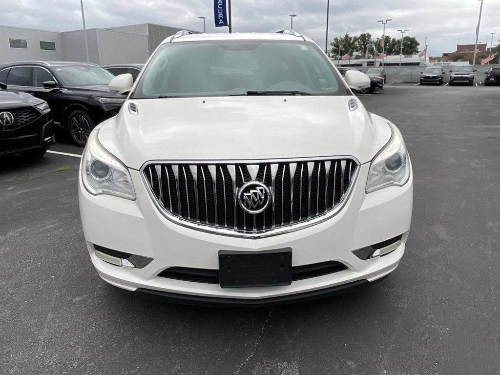 Used 2013 Buick Enclave Leather FWD image 2