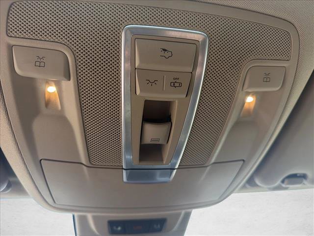 Used 2015 Mercedes-Benz GL 450 4MATIC w/ Appearance Package image 16