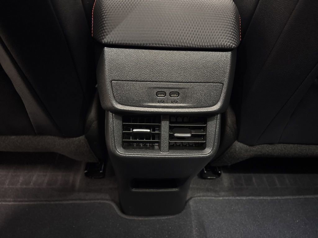 Used 2025 Chevrolet Equinox RS image 34