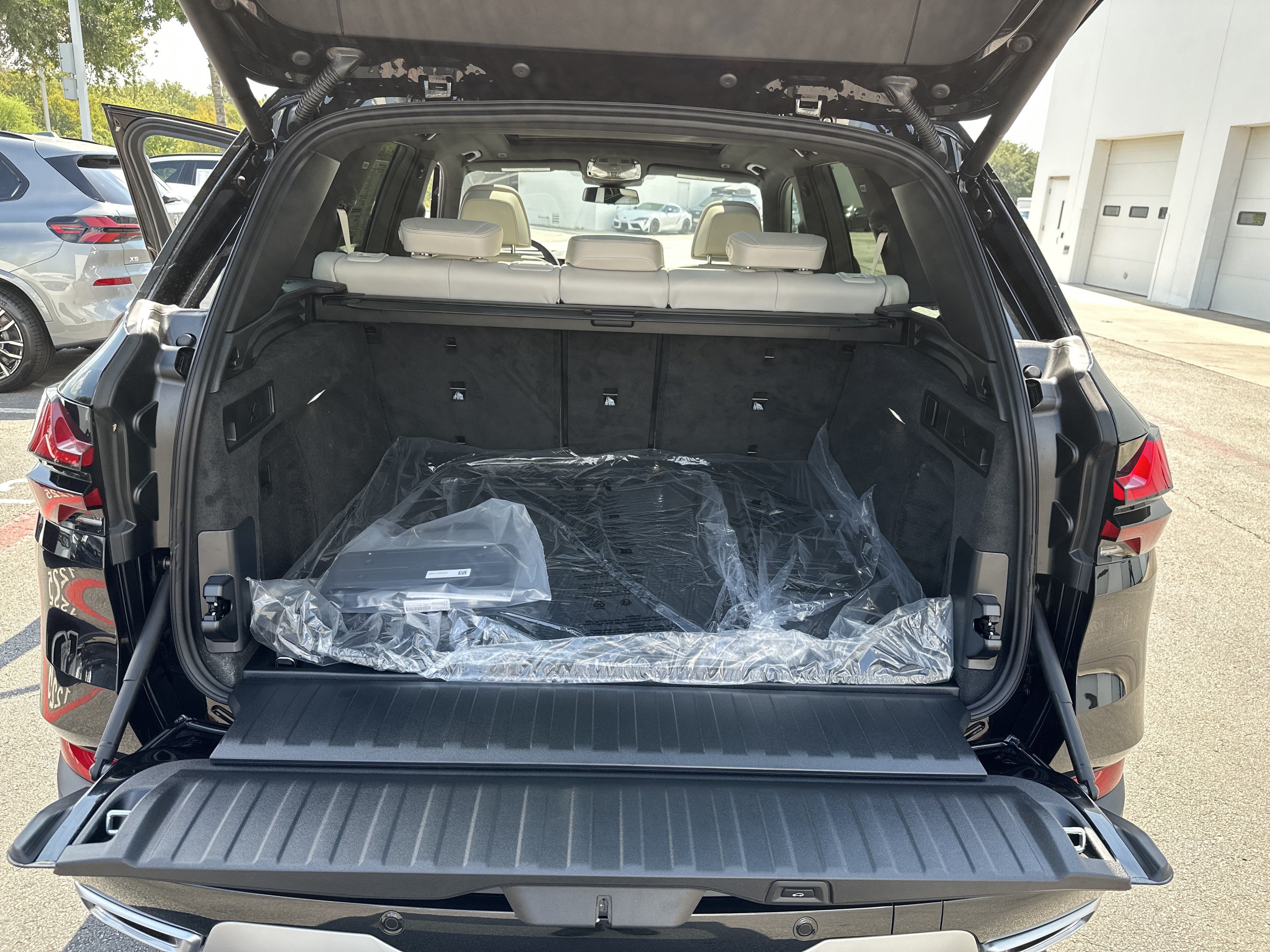 Certified 2026 BMW X5 xDrive40i AWD/4WD image 35