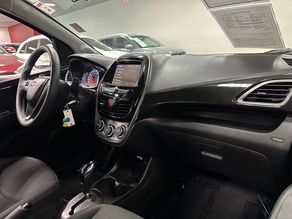 Used 2021 Chevrolet Spark LT image 32