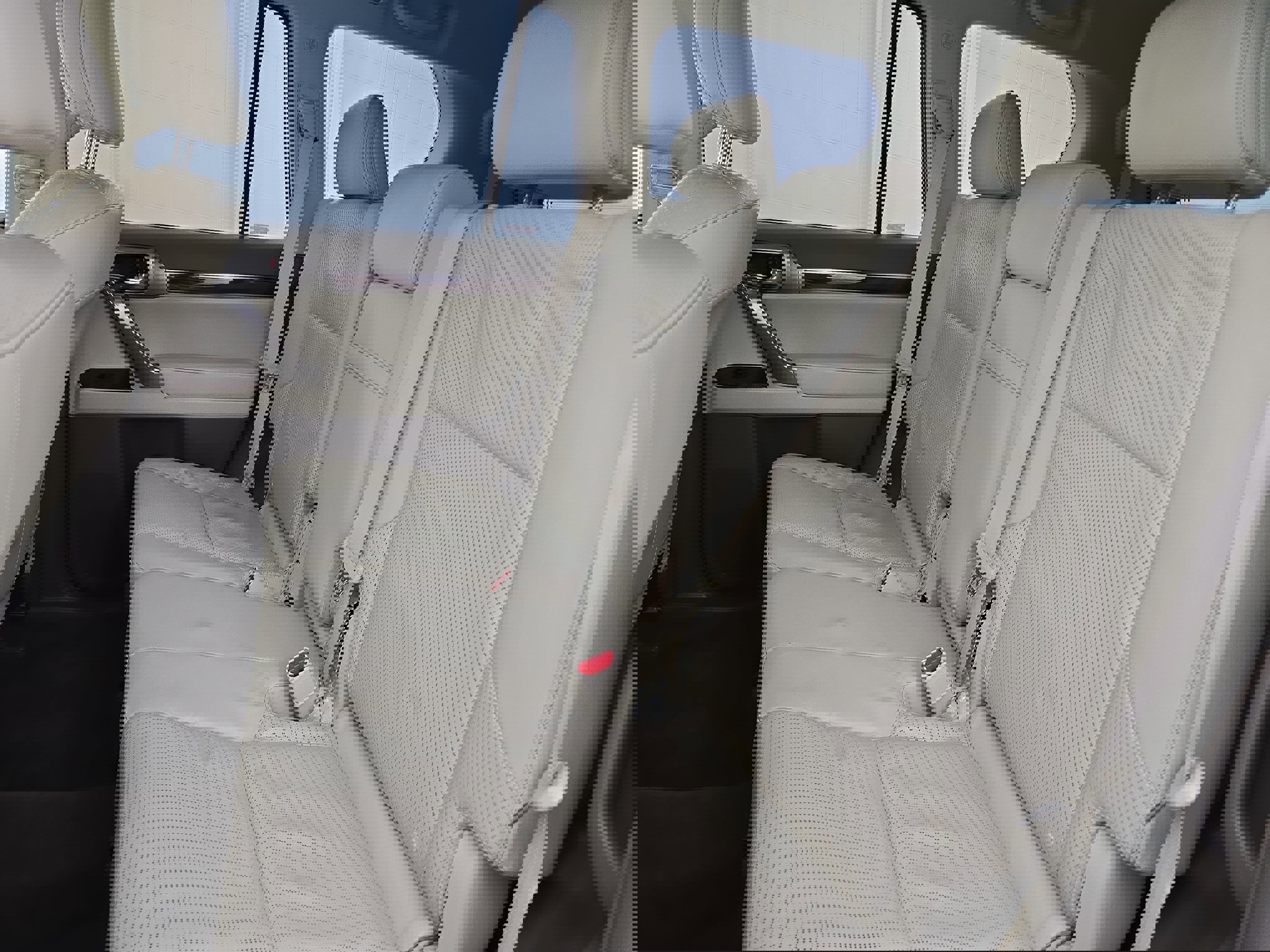 Used 2012 Lexus GX 460 w/ Comfort Plus Pkg image 13