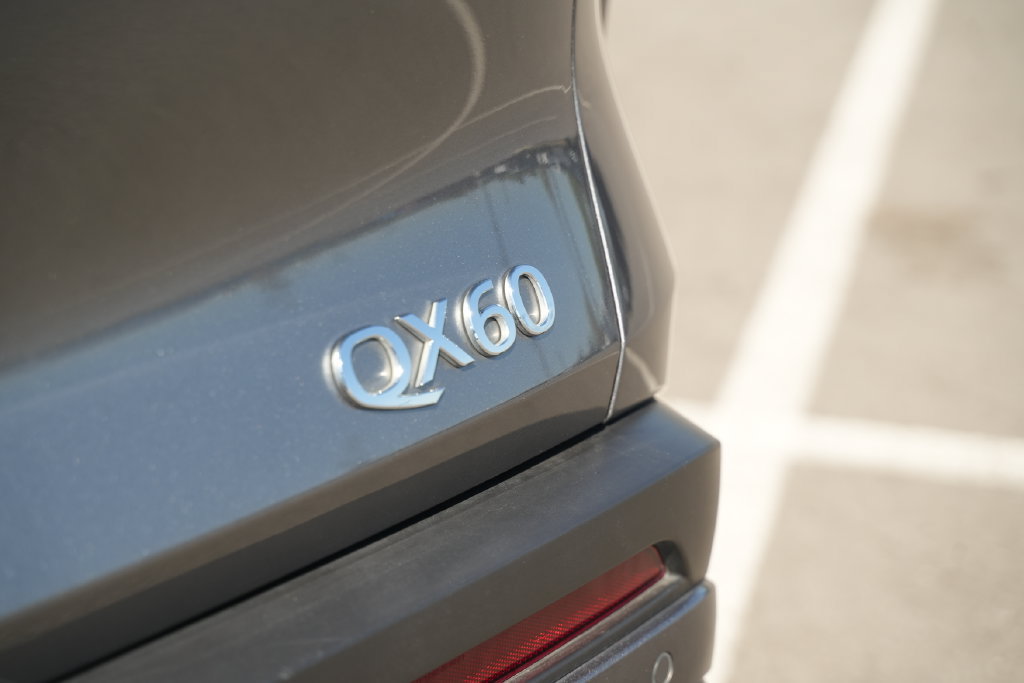 Used 2025 INFINITI QX60 Sensory AWD/4WD image 46