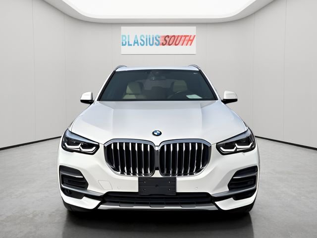 Used 2022 BMW X5 xDrive40i w/ Climate Comfort Package image 8