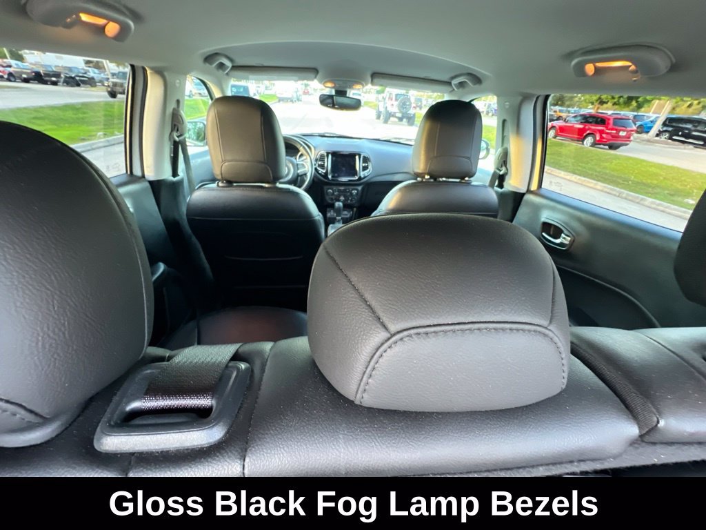 Used 2020 Jeep Compass Latitude FWD image 12