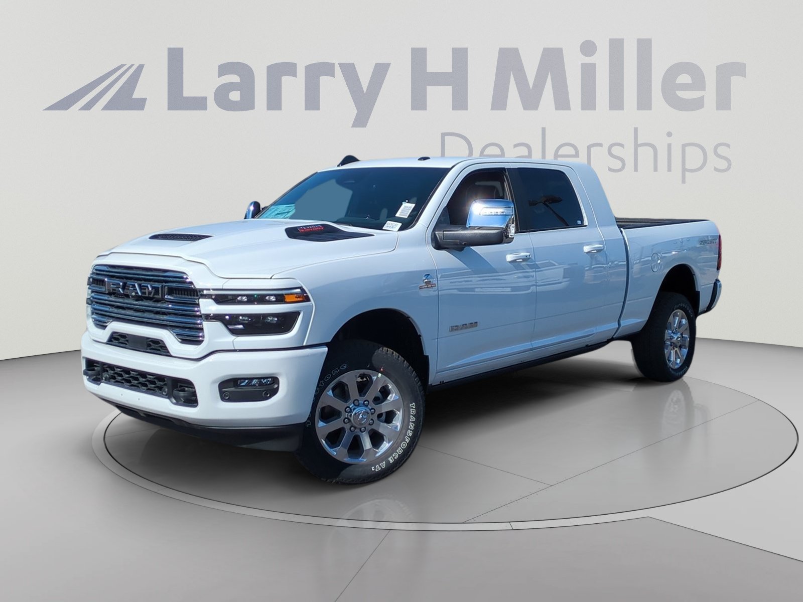 New 2026 RAM 2500 Laramie AWD/4WD image 1