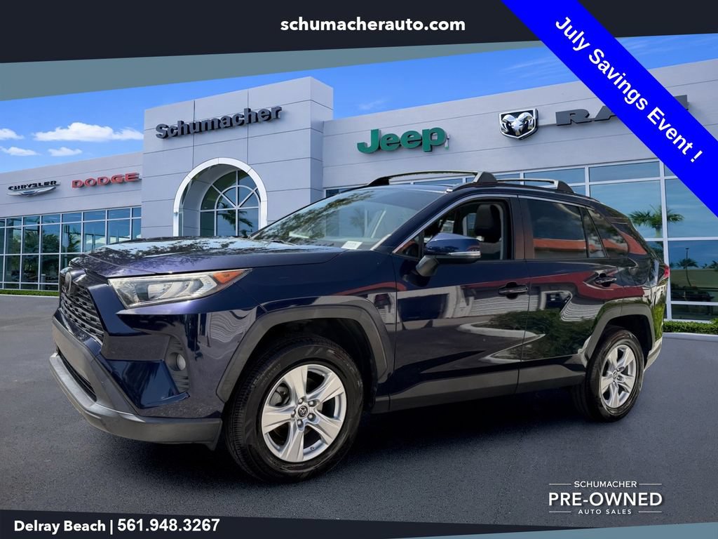 Used 2019 Toyota RAV4 XLE FWD image 3