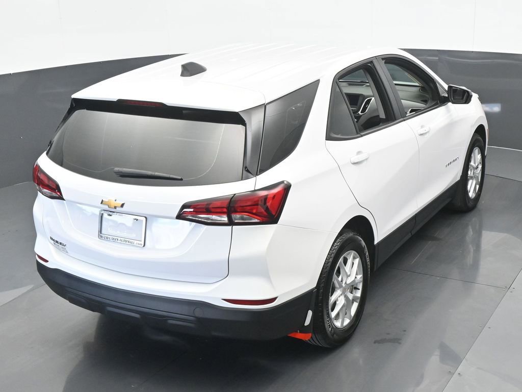Used 2023 Chevrolet Equinox LS image 49