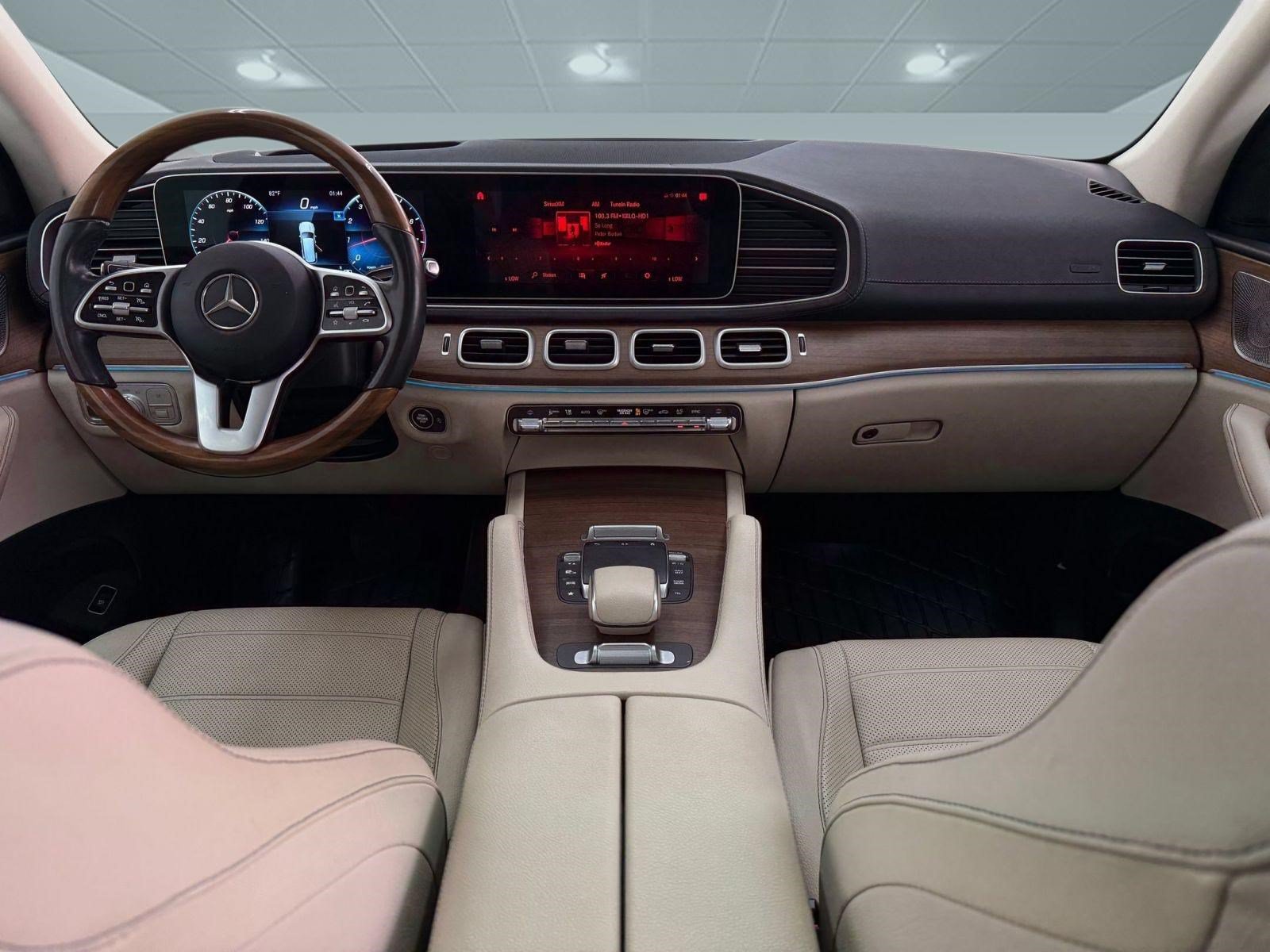 Used 2021 Mercedes-Benz GLS 450 4MATIC image 12