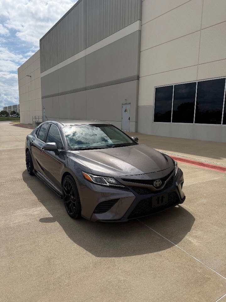 Used 2018 Toyota Camry SE