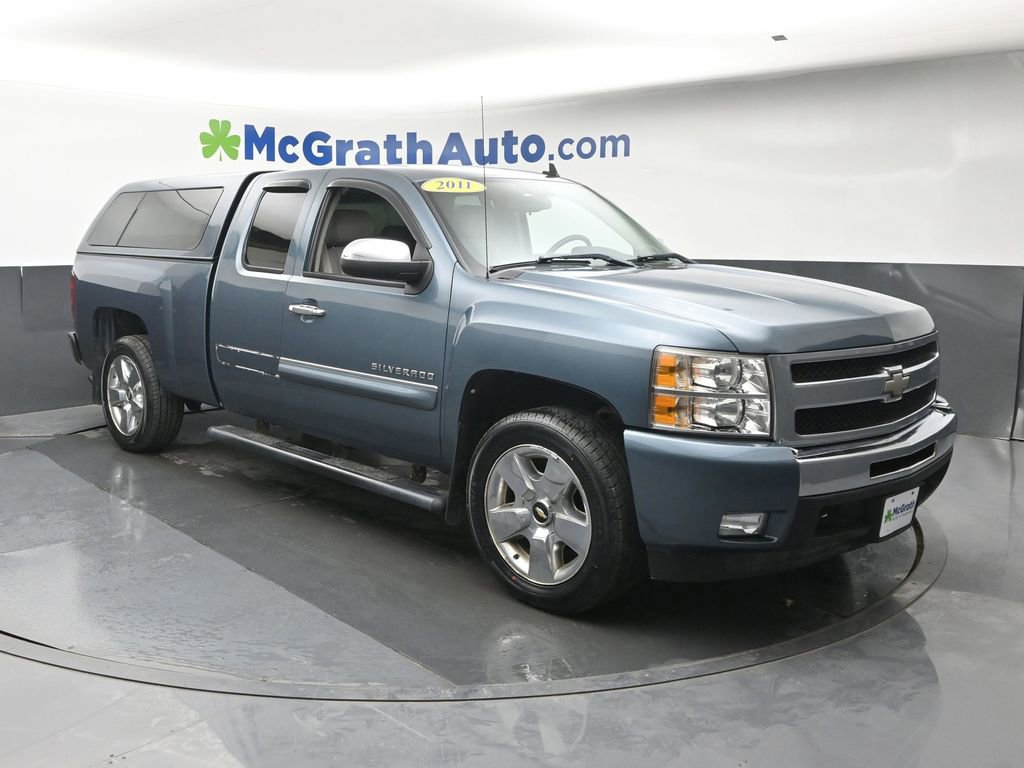 Used 2011 Chevrolet Silverado 1500 LT w/ Regional Value Package RWD image 2