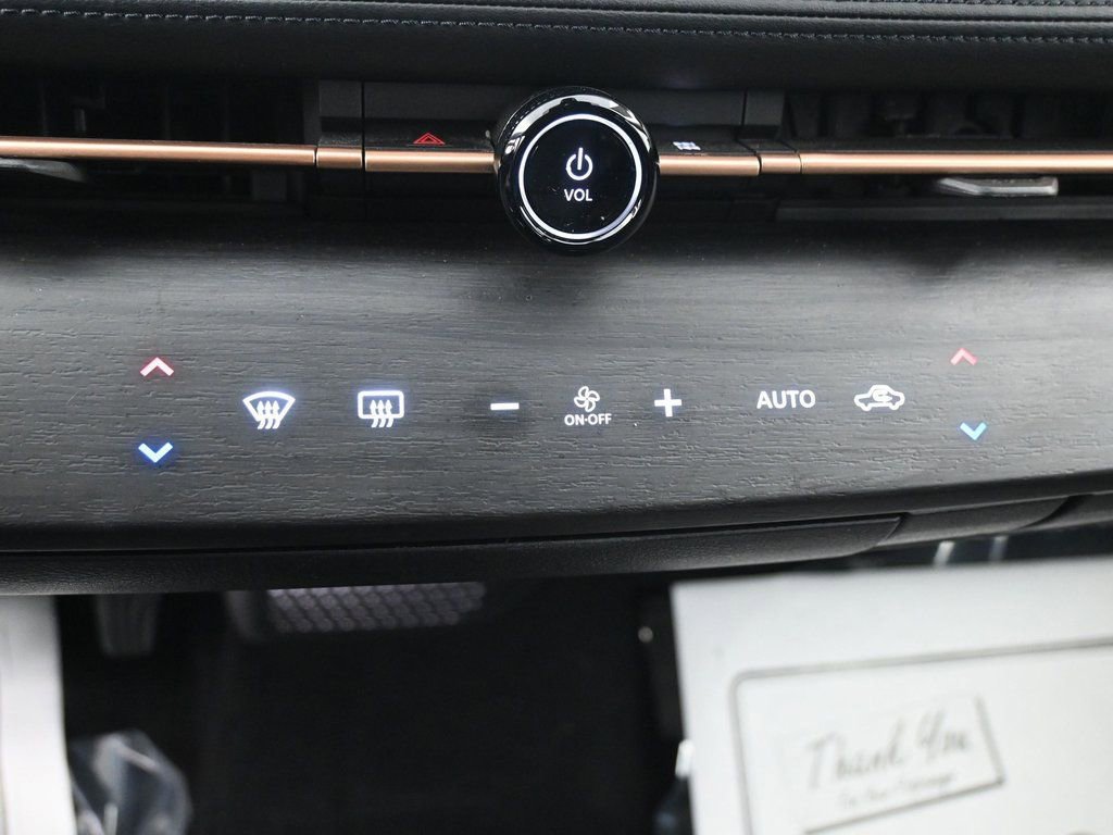 Used 2023 Nissan Ariya FWD image 15