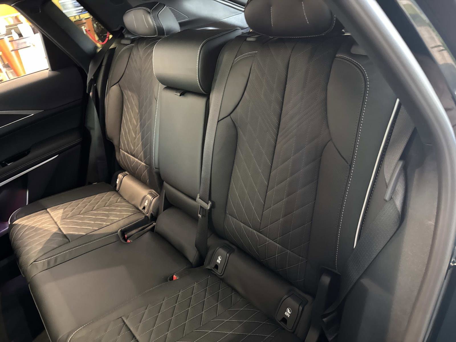 New 2026 Cadillac Lyriq V w/ LPO, Floor Liner Package AWD/4WD image 11