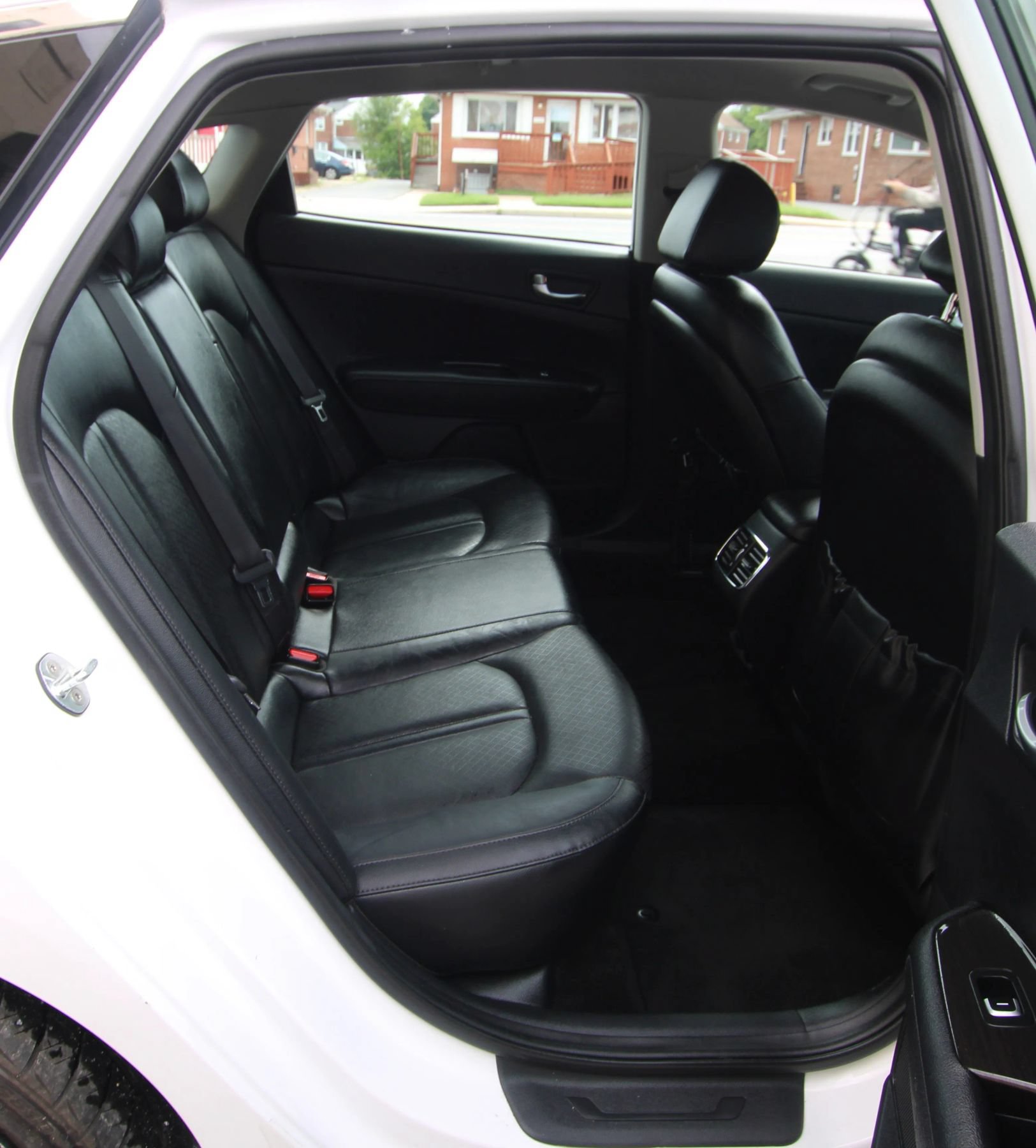 Used 2020 Kia Optima EX FWD image 12