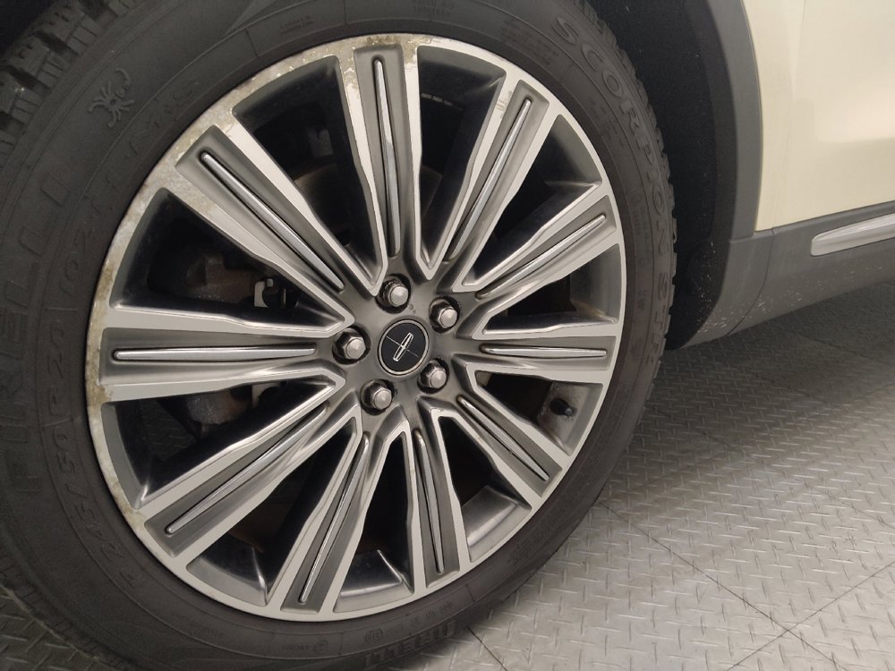 Used 2016 Lincoln MKX Black Label w/ Technology Package FWD image 31