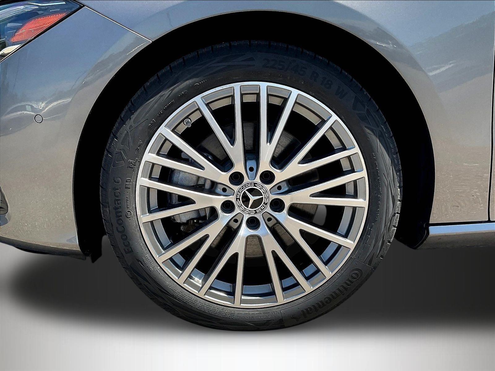 Certified 2024 Mercedes-Benz CLA 250 4MATIC image 34