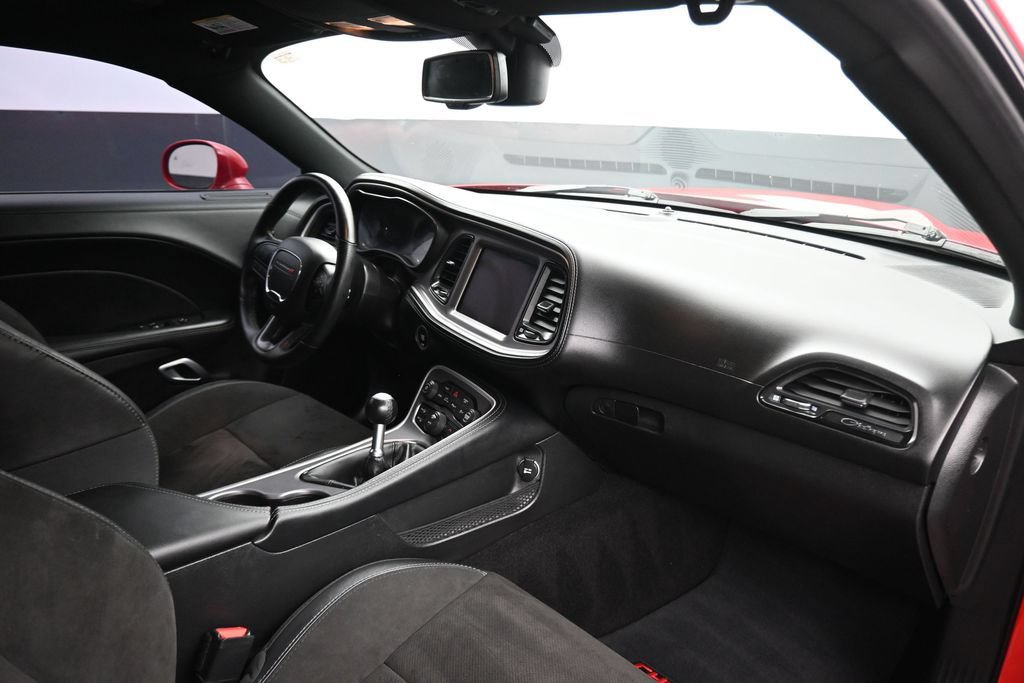 Used 2022 Dodge Challenger R/T w/ Plus Package RWD image 43