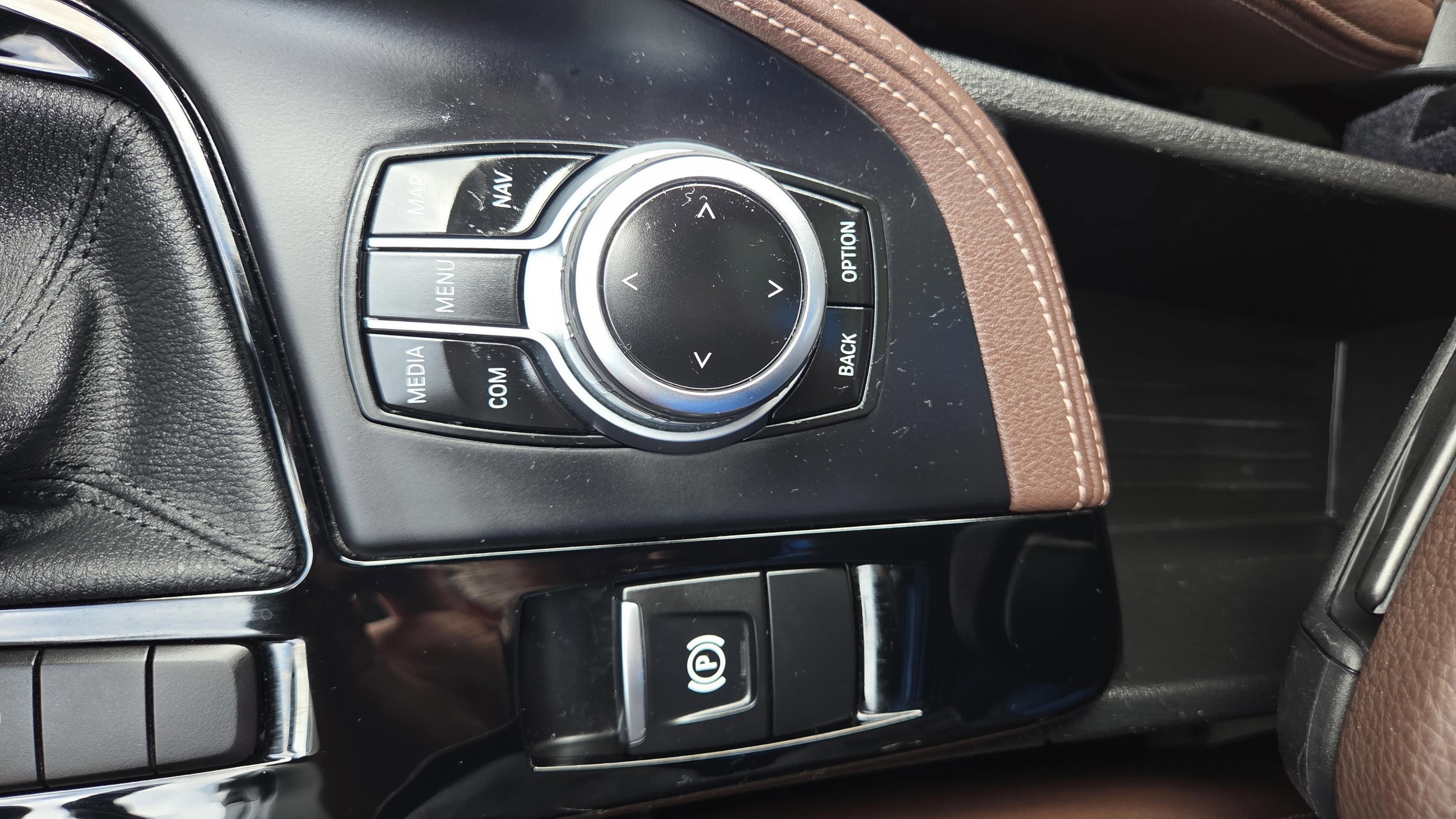 Used 2023 BMW X2 sDrive28i w/ M Sport Package FWD image 36