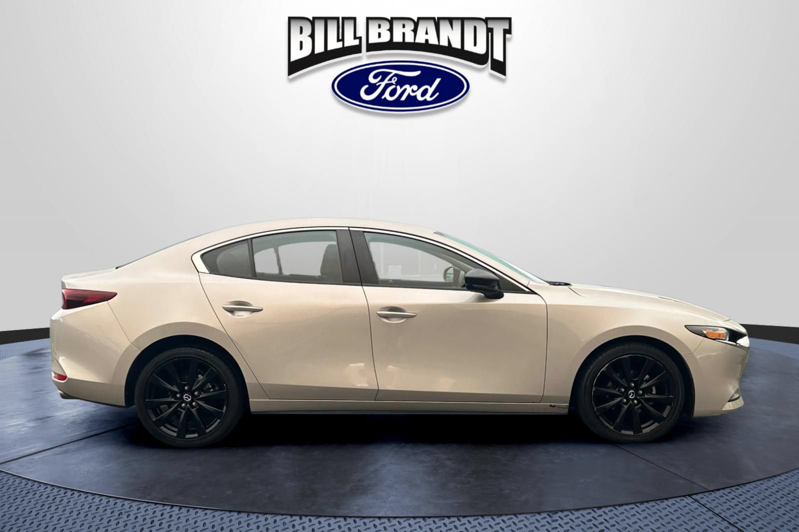 Used 2024 MAZDA MAZDA3 s FWD image 2