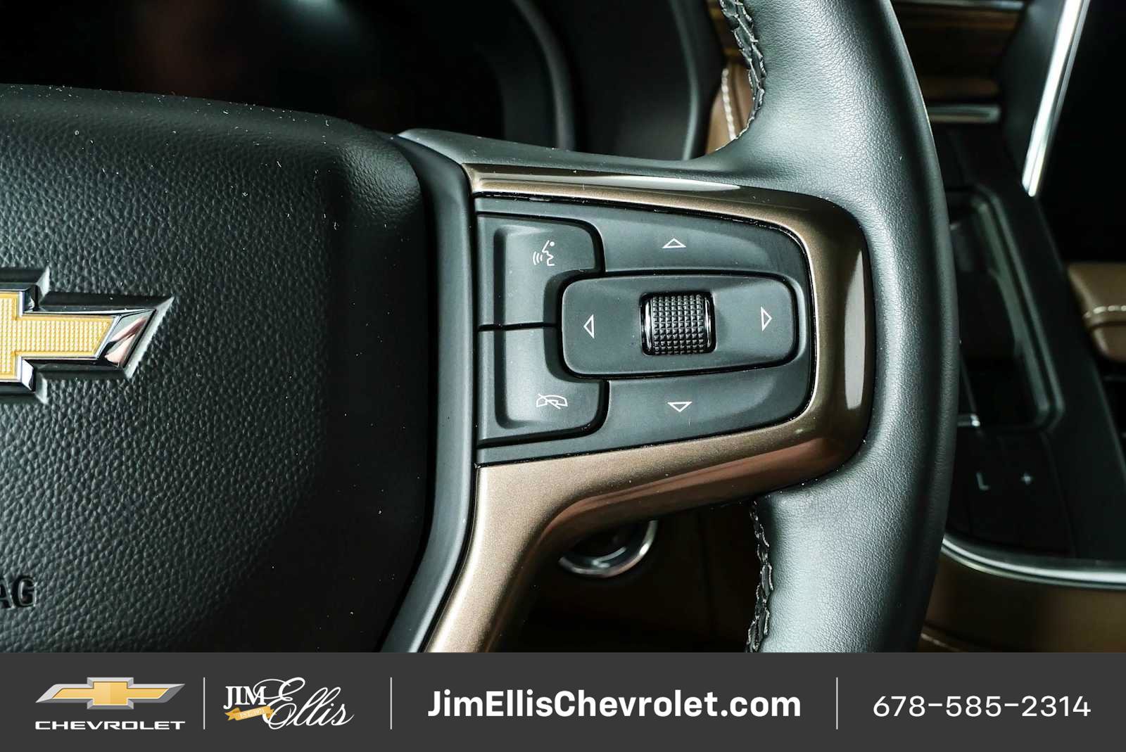 Certified 2023 Chevrolet Tahoe High Country AWD/4WD image 13