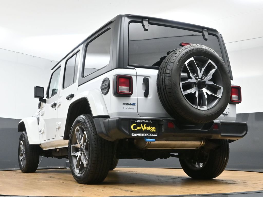 Used 2024 Jeep Wrangler Unlimited w/ Convenience Group AWD/4WD image 53