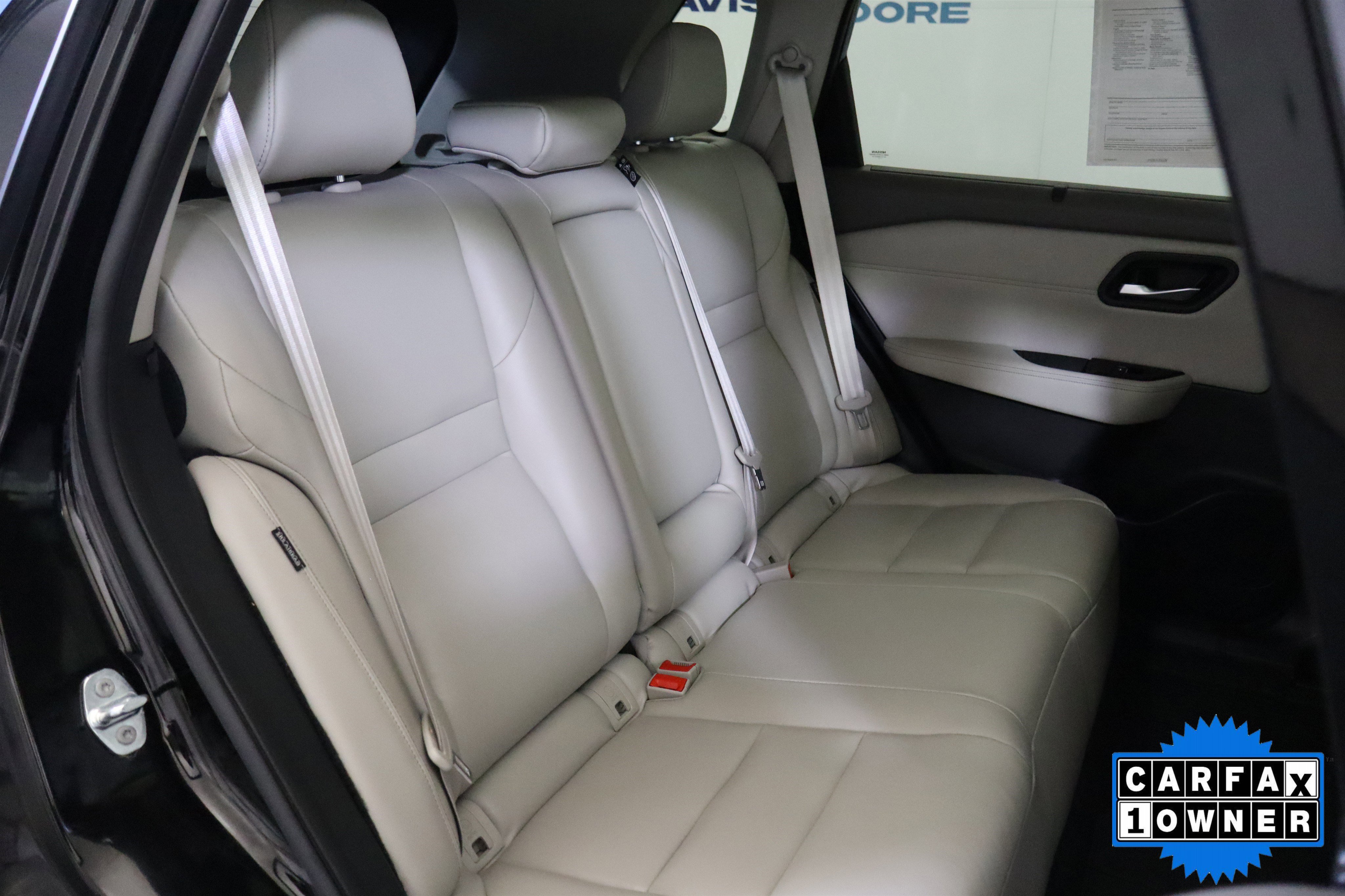 Used 2025 Chevrolet Silverado 1500 LT w/ Leather Package image 54