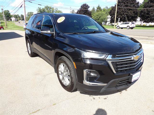 Used 2022 Chevrolet Traverse LT AWD/4WD image 7