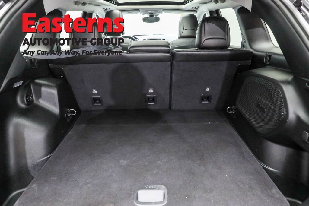 Used 2021 Jeep Cherokee Limited image 9