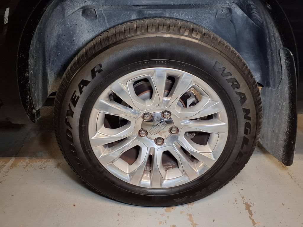 Used 2013 RAM 1500 Laramie Longhorn AWD/4WD image 19