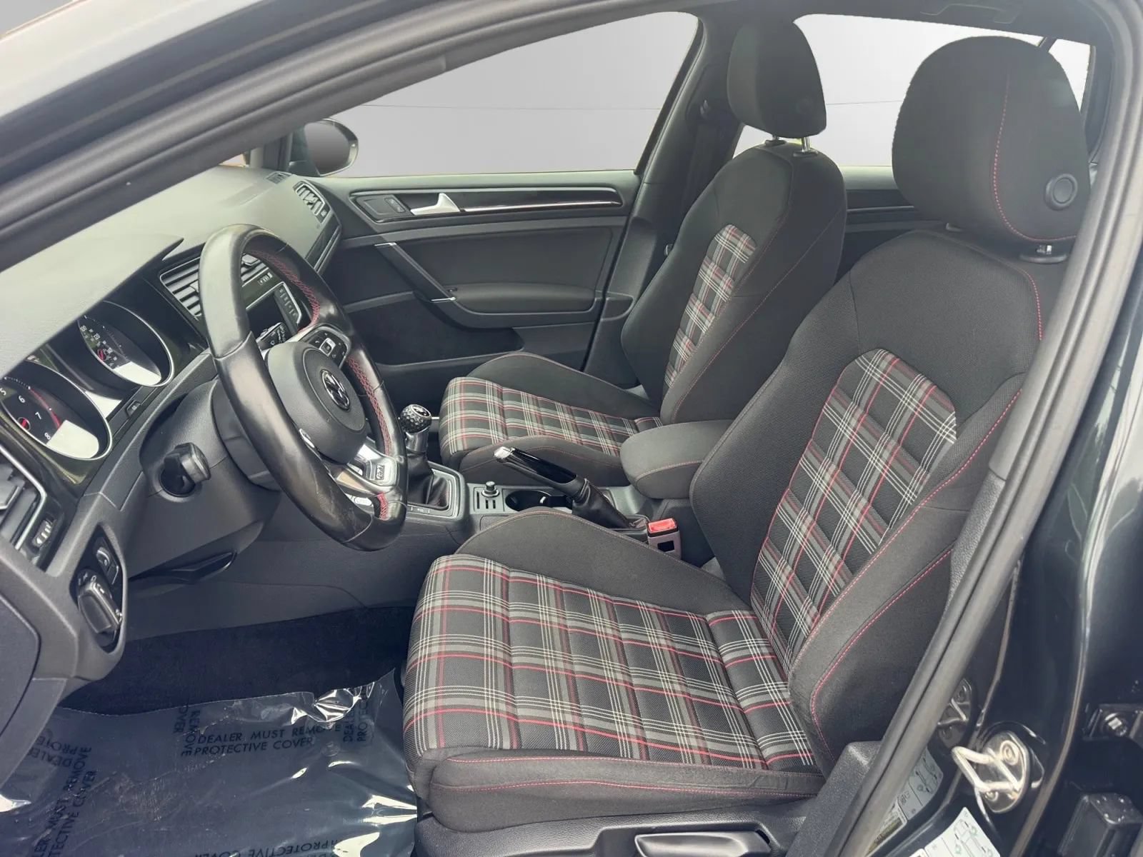 Used 2017 Volkswagen GTI Sport FWD image 14