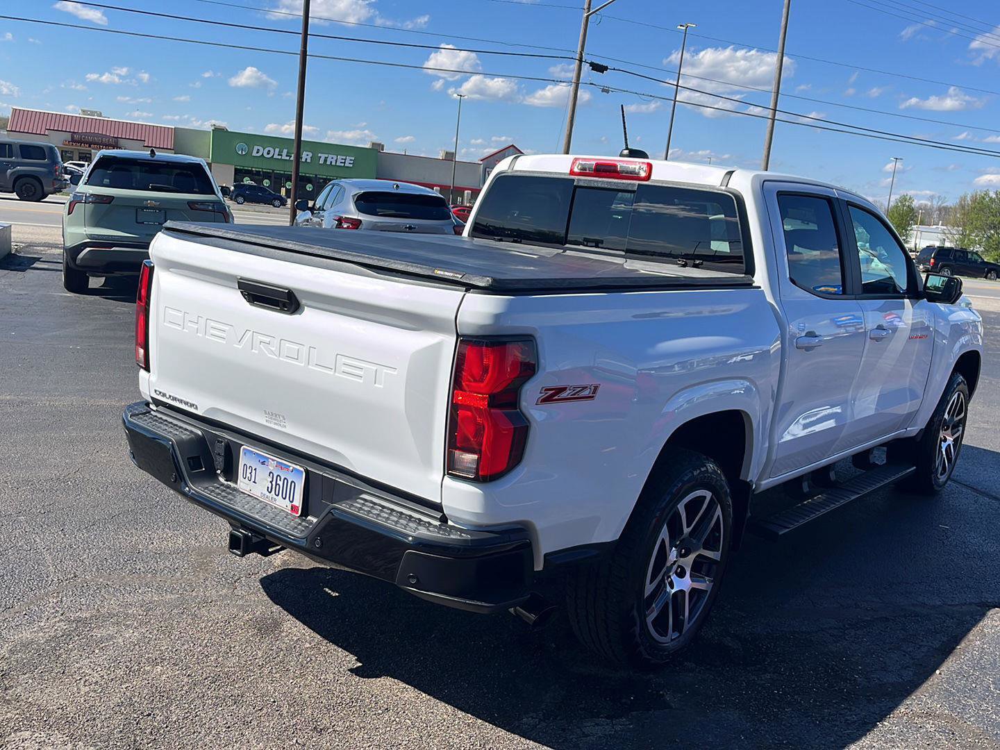 Used 2024 Chevrolet Colorado Z71 w/ Z71 Convenience Package 2 image 5