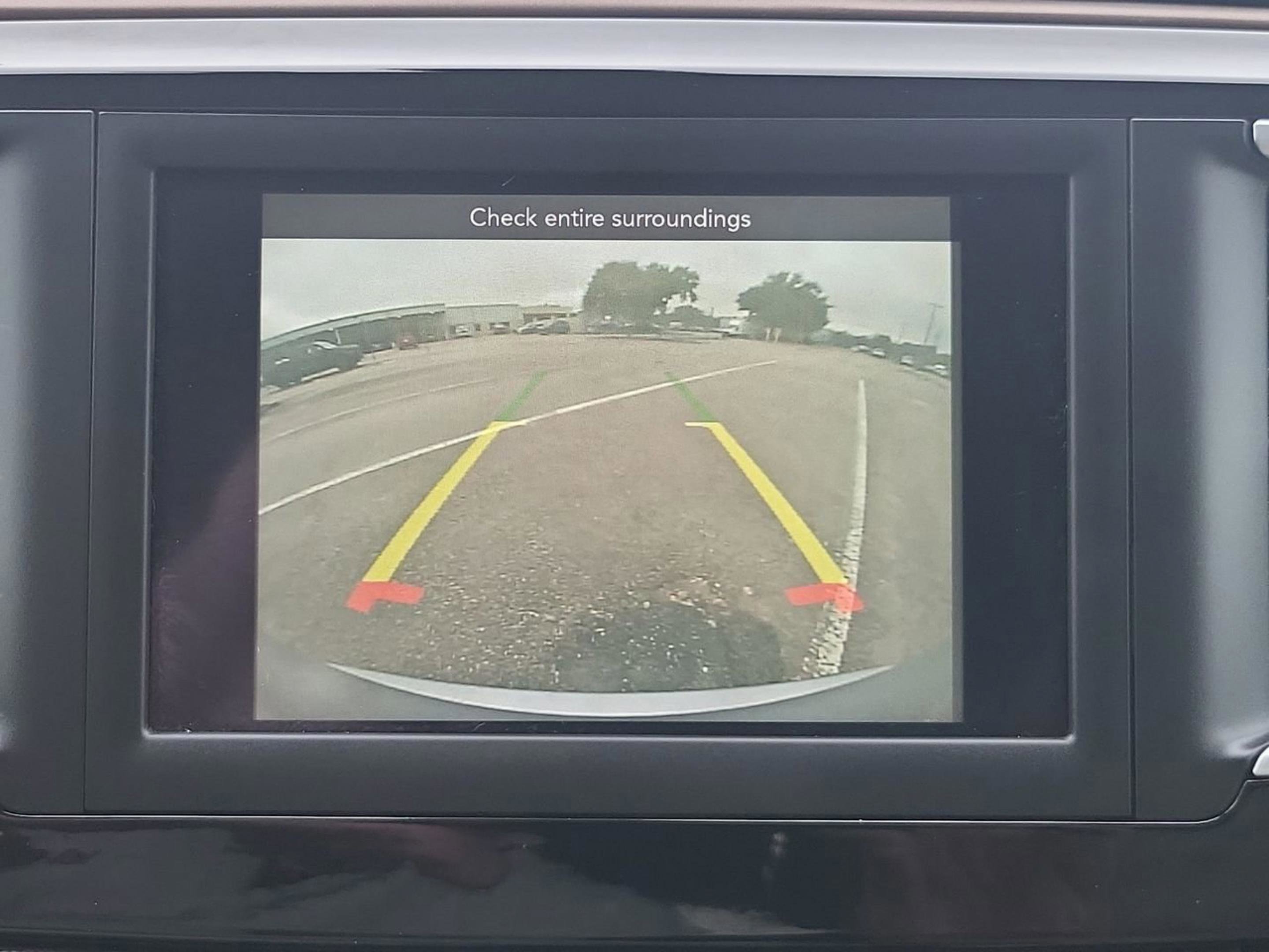 Used 2021 Chrysler Voyager Lxi image 22