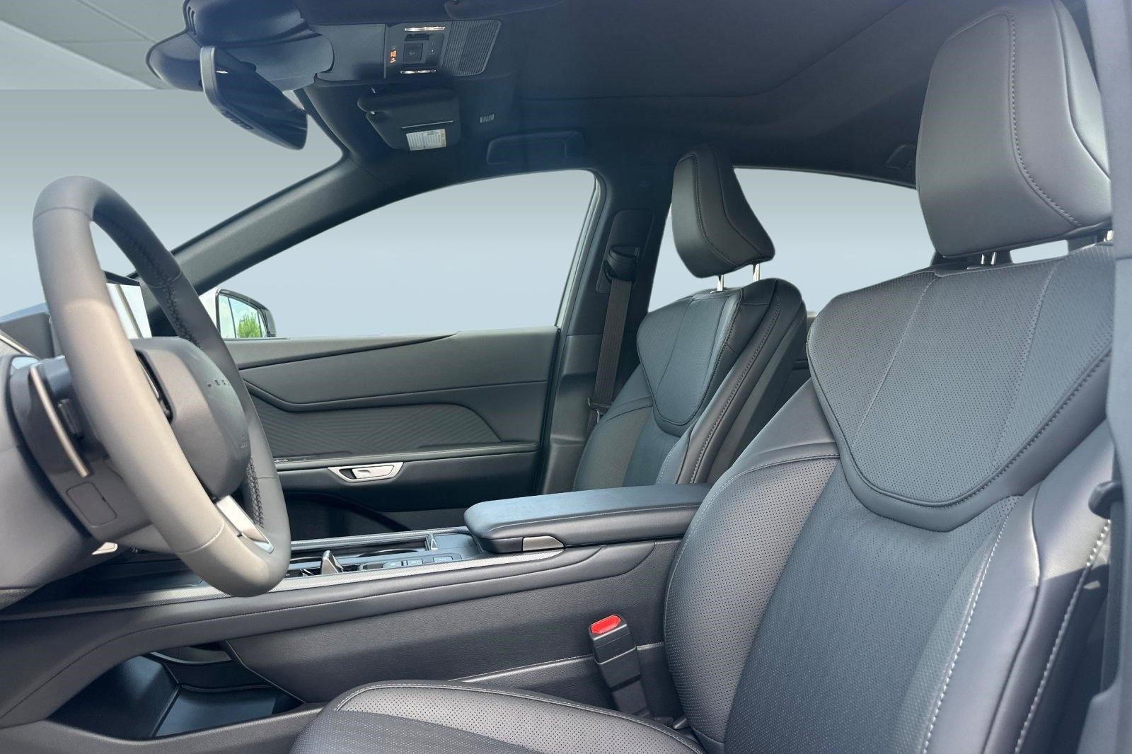 New 2026 Lexus ES 350e w/ Convenience Package FWD image 5